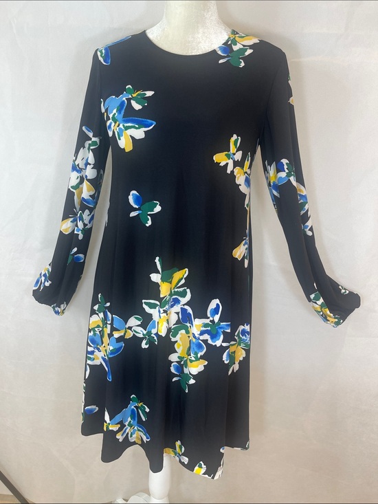 Nine West Dresses & Skirts - Nine West Black Long-Sleeve Floral Swing Dress